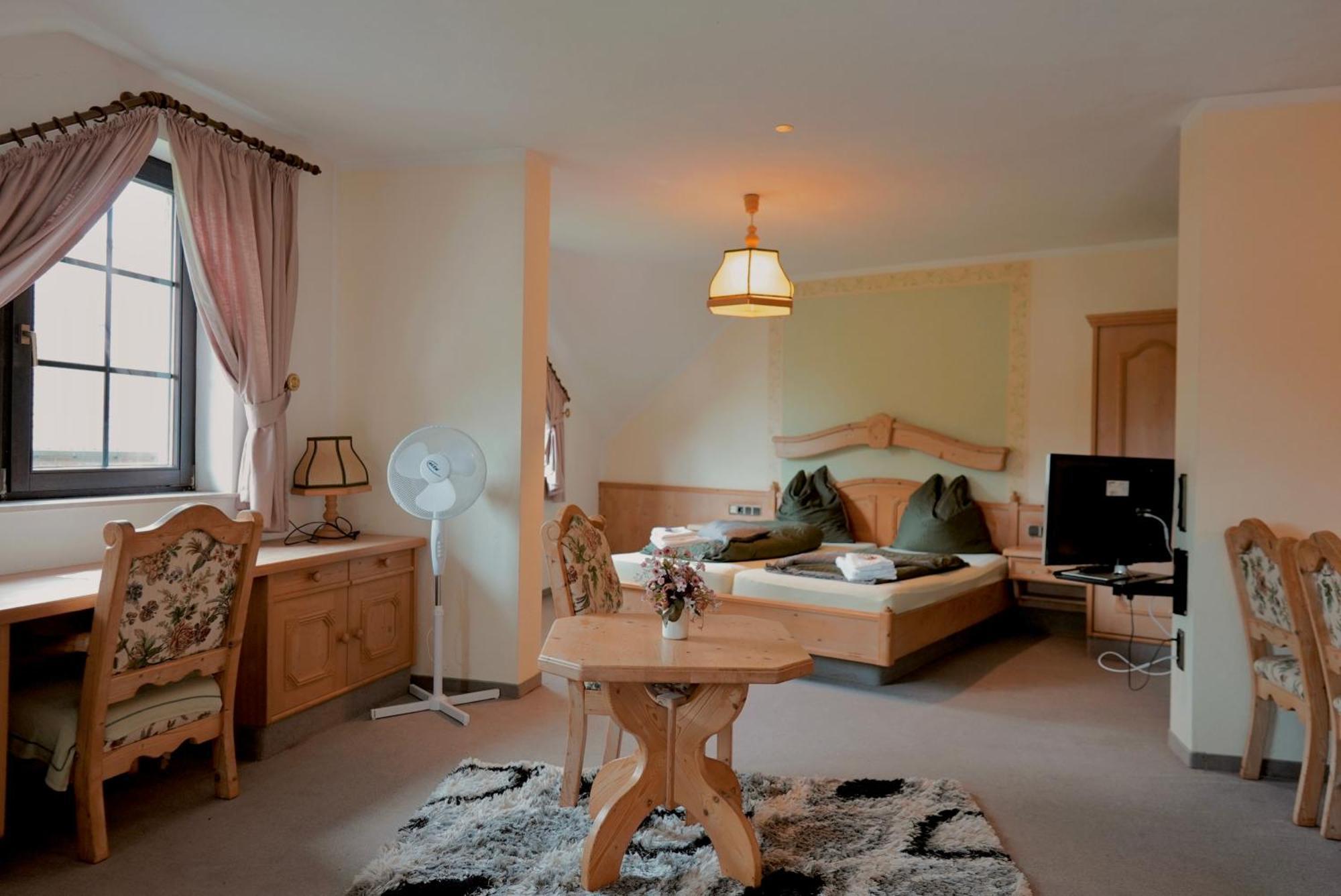 Apartament In & Out Boardinghaus Stolberg  Zewnętrze zdjęcie