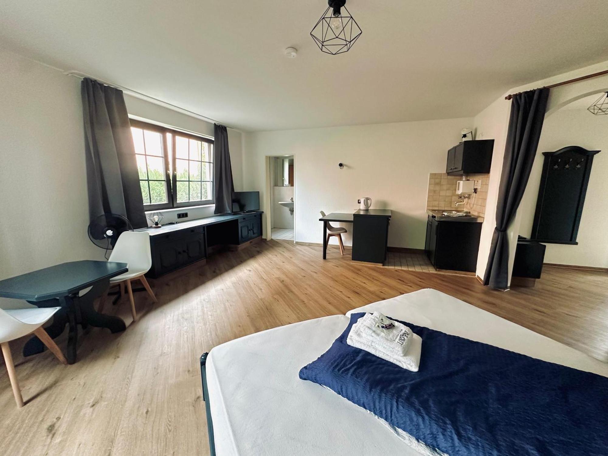 Apartament In & Out Boardinghaus Stolberg  Zewnętrze zdjęcie
